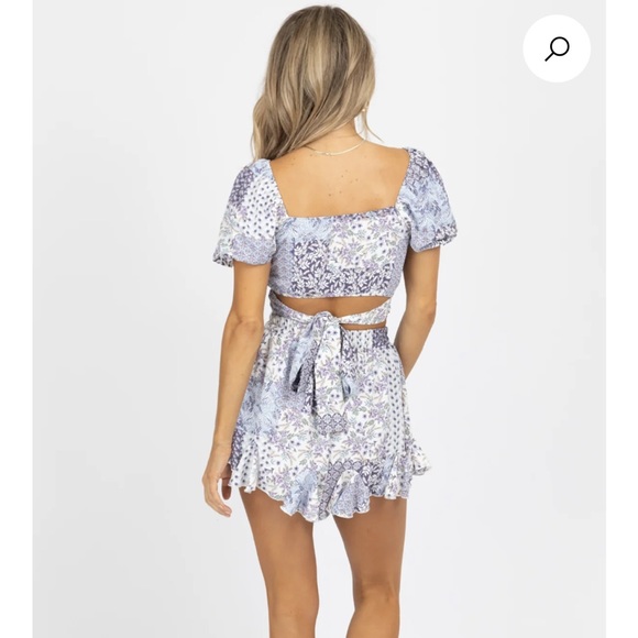 BLUE FLORAL SELF-TIE CROP + SKORT SET - Picture 6 of 8